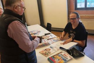 20250519-Dankeschoen-Autogramm-12x8.jpg